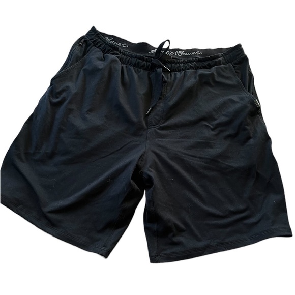 Eddie Bauer Mens Black Stretchy Pull On Shorts Zip Pocket Drawstrings Size XL - Picture 1 of 5